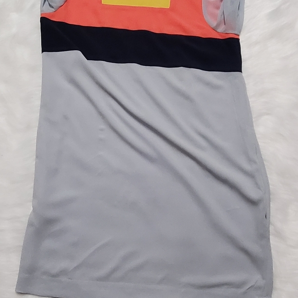 Bcbgmaxazria Color Block Dress Sz M.Pockets on both sides of the dress.Worn once - Picture 7 of 7